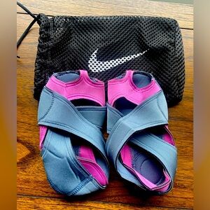 Nike Studio Wrap Slip-Ons